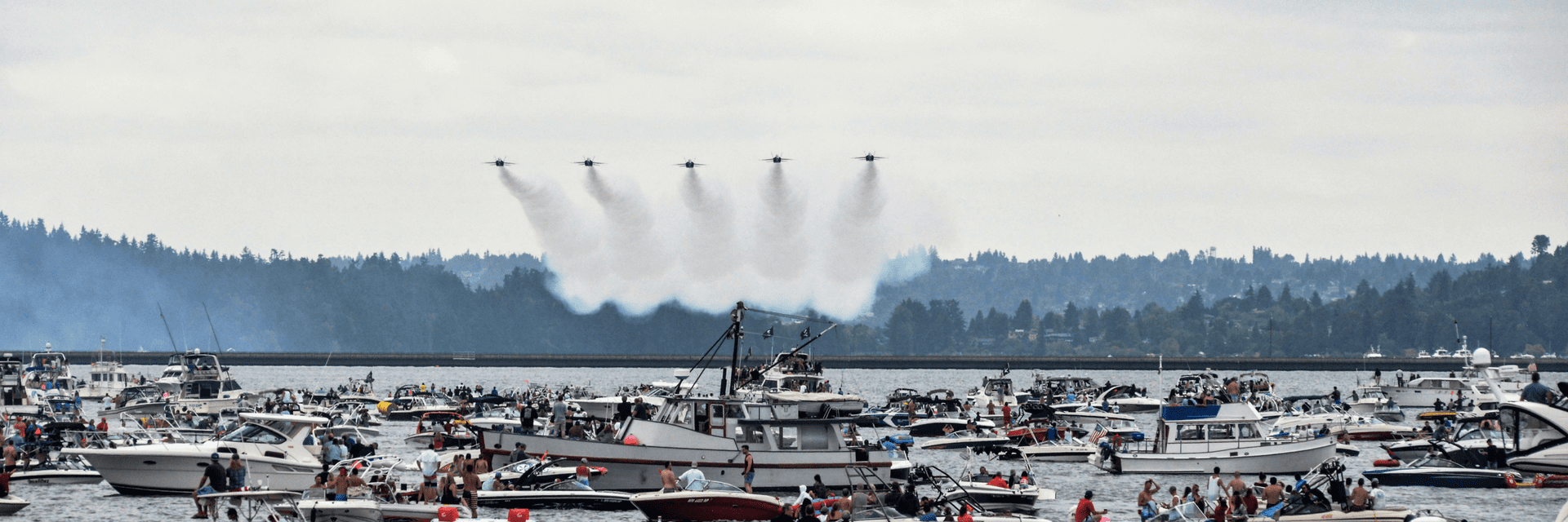 Photo of the Blue Angels in formation